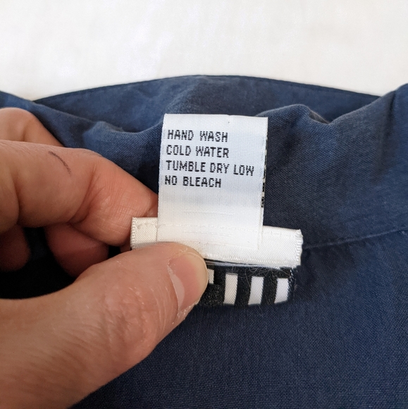 100% silk Long Sleeve Button Down Shirt Navy Blue Medium Clio - Picture 5 of 10